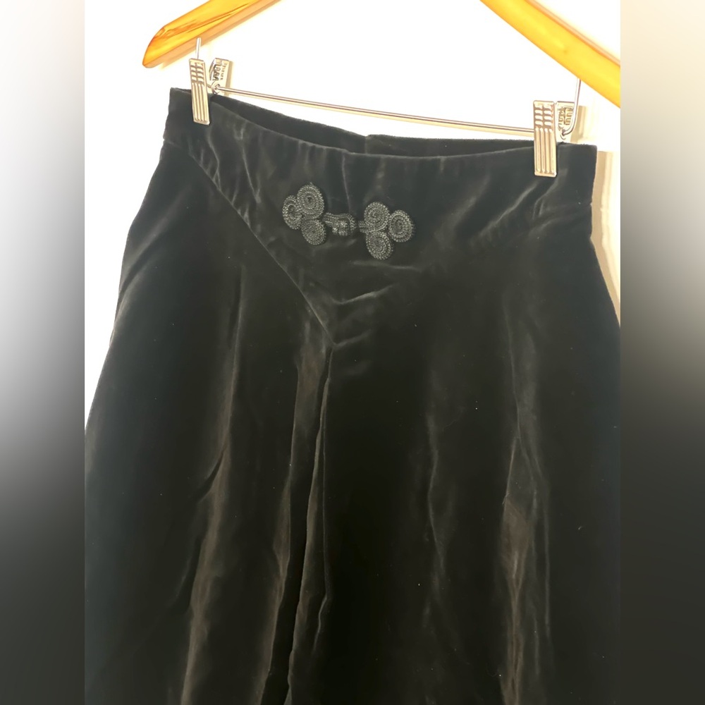 Vintage Black Velvet‎ Midi Skirt - Picture 2 of 6